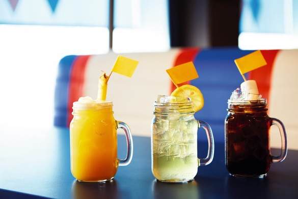 Marella Cruises Marella Explorer 2 The 19th Hole ©Marella Cruises.jpg